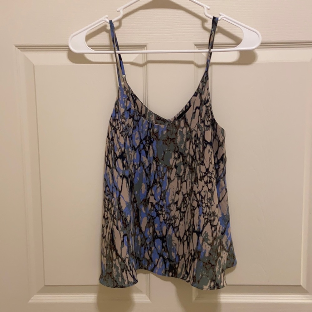 Olivaceous tank top blouse